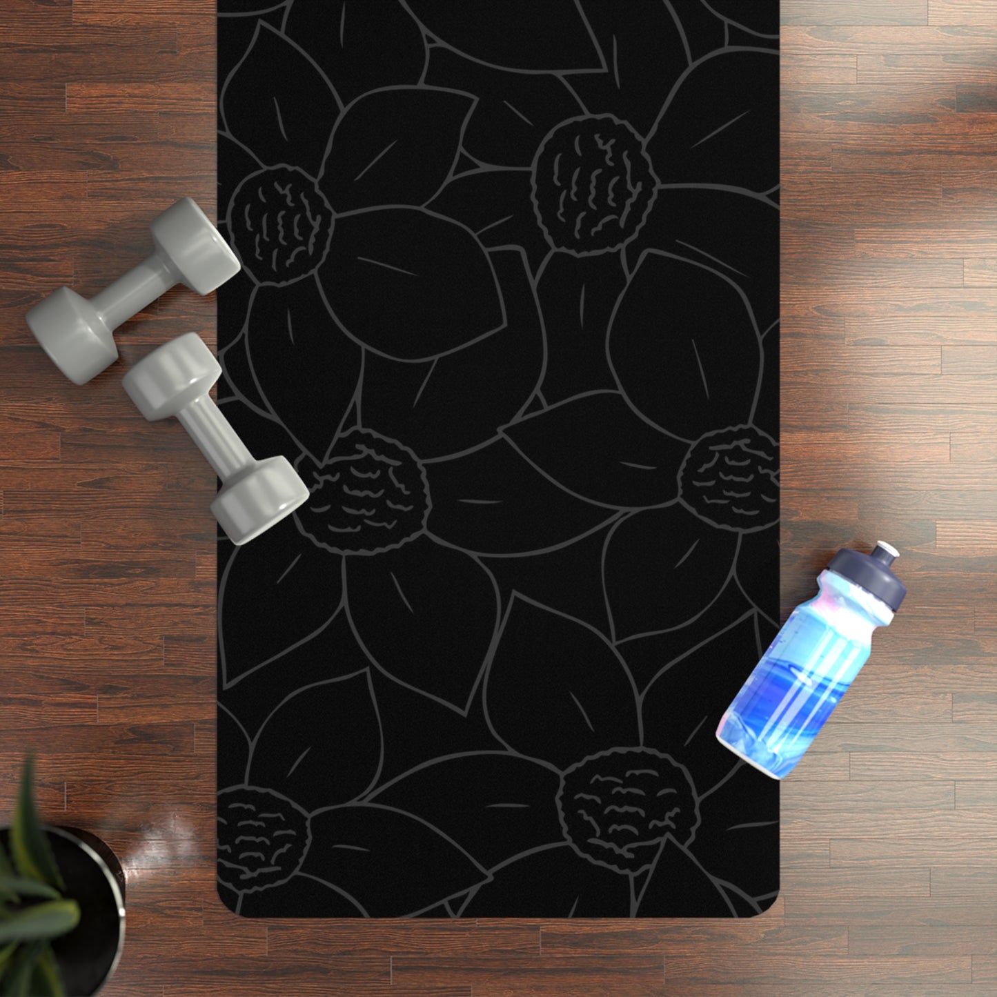 BLACK FLORAL RUBBER YOGA MAT